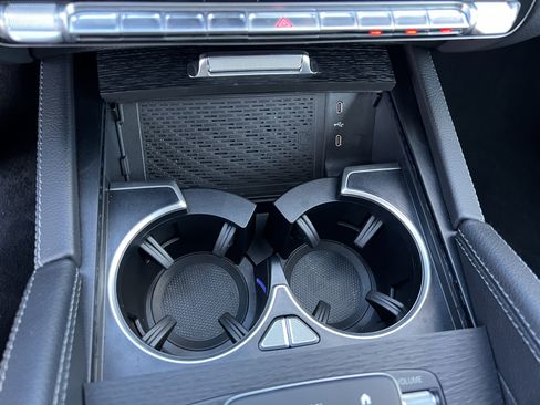 Used 2025 Mercedes-Benz GLE 350 4MATIC image 27