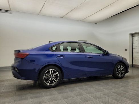Used 2022 Kia Forte LXS image 10