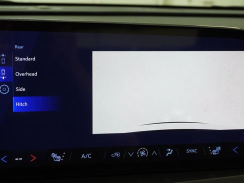 New 2026 Chevrolet Traverse LT w/ Driver Confidence Package image 31