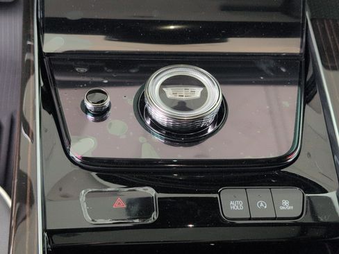 New 2026 Cadillac Escalade ESV Luxury w/ Touring Package RWD image 18