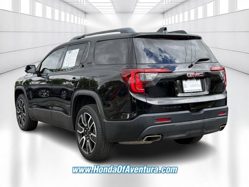 Used 2021 GMC Acadia SLE w/ Driver Convenience Package FWD image 4