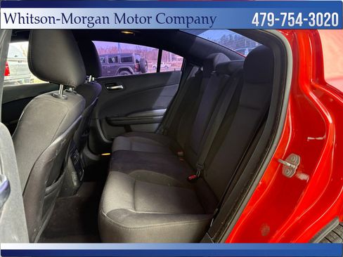 Used 2018 Dodge Charger SXT w/ Blacktop Package image 29