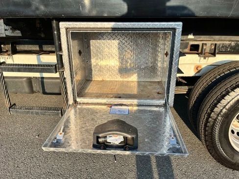 Used 2017 Mercedes-Benz Sprinter 3500 image 20