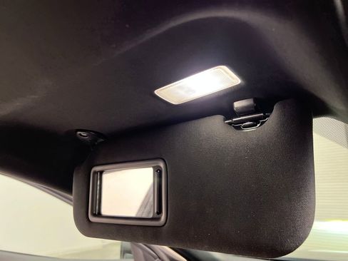 Used 2025 Toyota Camry SE image 54