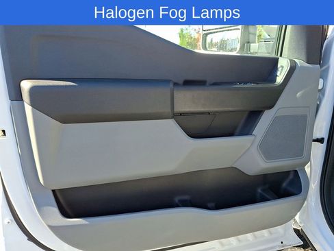 New 2025 Ford F550 4x4 Regular Cab Super Duty image 7