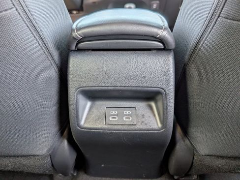 Used 2025 Toyota Corolla SE FWD image 7