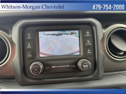 Used 2018 Jeep Wrangler Sport AWD/4WD image 16