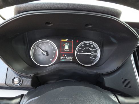 Used 2023 Subaru Forester Limited AWD/4WD image 9