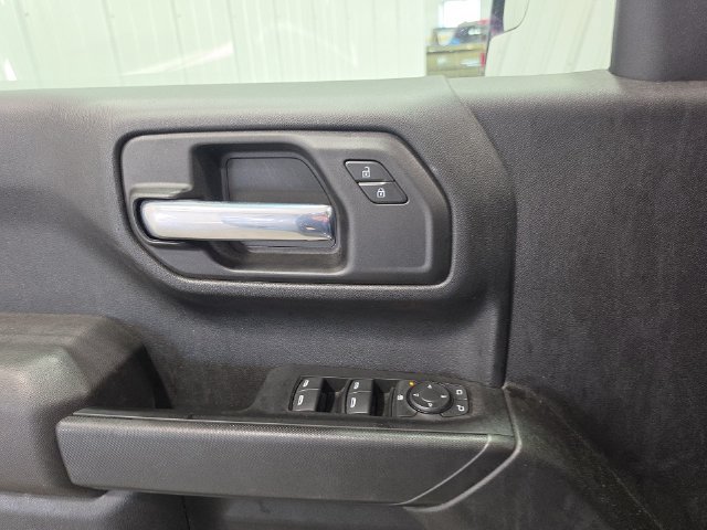 Used 2022 Chevrolet Silverado 1500 Custom Trail Boss w/ Safety Confidence Package AWD/4WD image 15