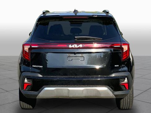 Used 2024 Kia Seltos EX AWD/4WD image 5