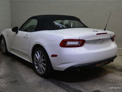 Used 2017 FIAT 124 Spider Lusso image 5