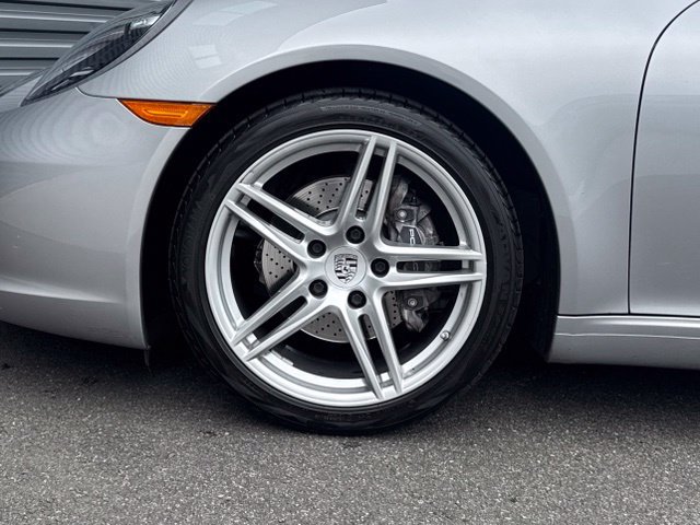 Used 2018 Porsche 911 Carrera RWD image 11