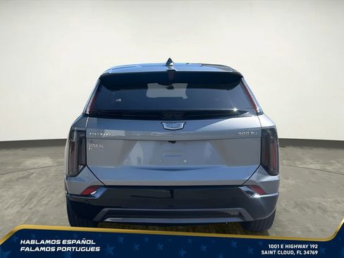 Used 2025 Cadillac Optiq Sport 2 w/ LPO, Floor Liner Package AWD/4WD image 5