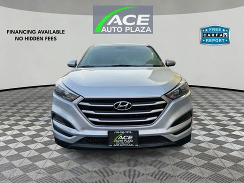 Used 2018 Hyundai Tucson SE image 3