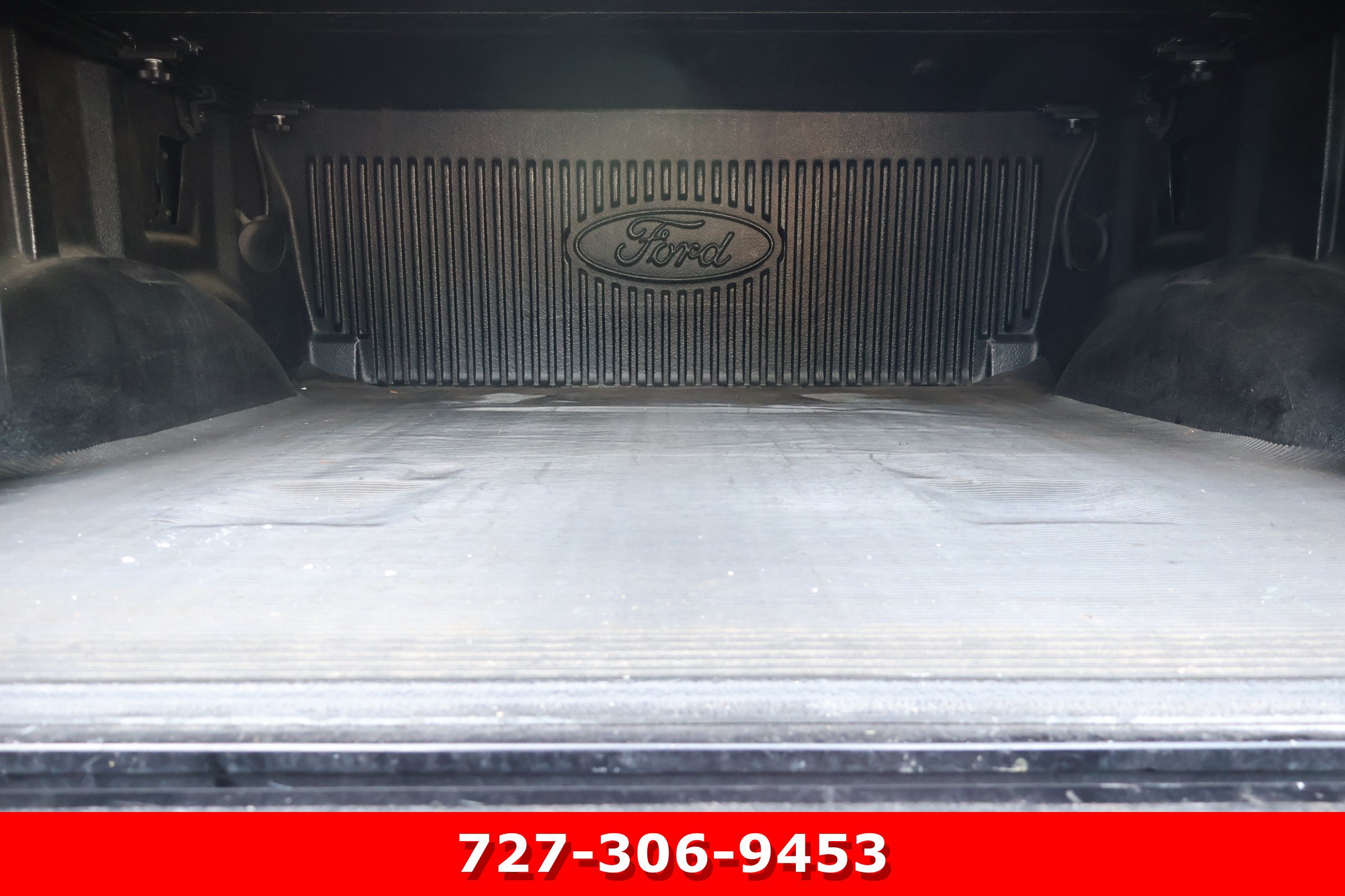 Used 2019 Ford F150 Platinum w/ Equipment Group 701A Luxury AWD/4WD image 19