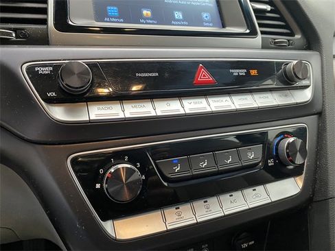 Used 2019 Hyundai Sonata SE image 23