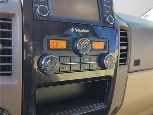 Used 2014 Nissan Titan SL w/ SL Moonroof Package AWD/4WD image 20