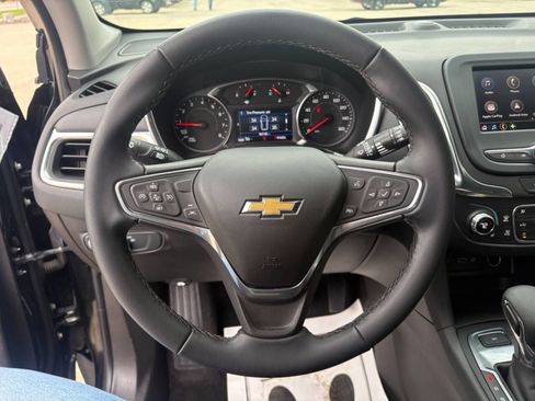 Used 2024 Chevrolet Equinox LT w/ LPO, Floor Liner Package AWD/4WD image 12