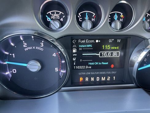 Used 2011 Ford F250 XLT w/ XLT Premium Pkg image 14