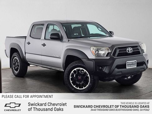 Used 2015 Toyota Tacoma PreRunner w/ Convenience Package RWD image 1