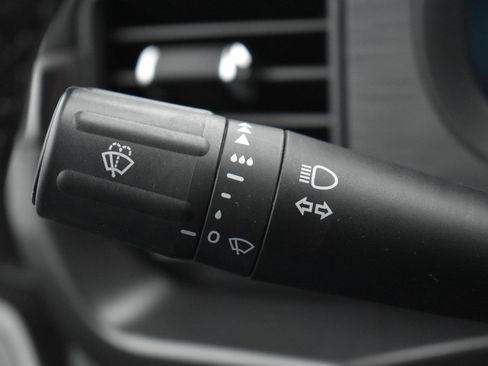 Used 2024 Ford F150 XLT w/ XLT Black Appearance Package image 22