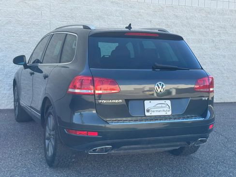 Used 2013 Volkswagen Touareg Sport AWD/4WD image 6