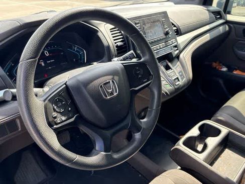 Used 2019 Honda Odyssey LX image 10