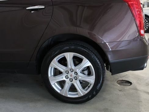 Used 2015 Cadillac SRX Performance w/ Driver Awareness Package AWD/4WD image 31
