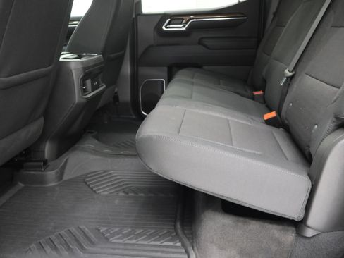 Used 2024 Chevrolet Silverado 1500 RST AWD/4WD image 35