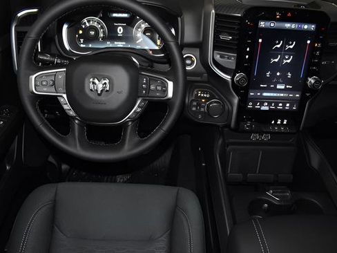 New 2026 RAM 1500 Big Horn AWD/4WD image 12
