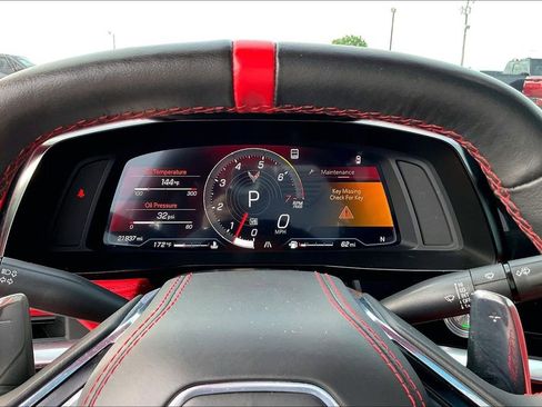 Used 2023 Chevrolet Corvette Stingray Premium Cpe w/ Z51 Performance Package RWD image 11
