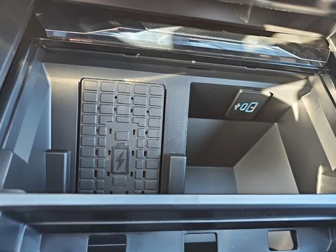 New 2026 Ford F250 Lariat w/ Camper Package image 40