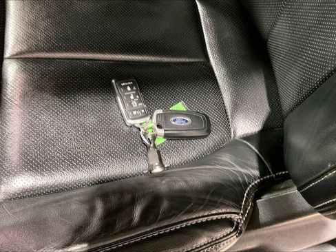 Used 2018 Ford F150 Lariat image 11