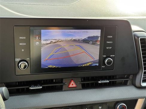 Used 2024 Kia Sportage LX image 27