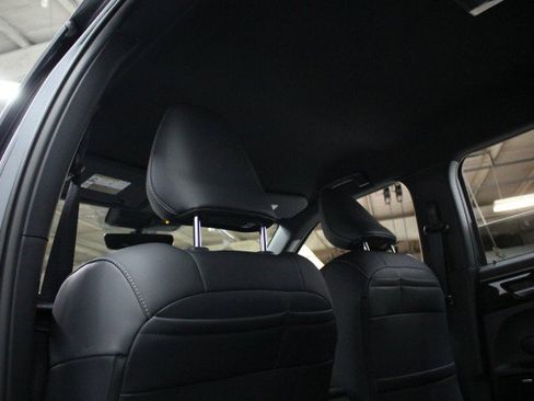 New 2026 Mitsubishi Outlander LE FWD image 22