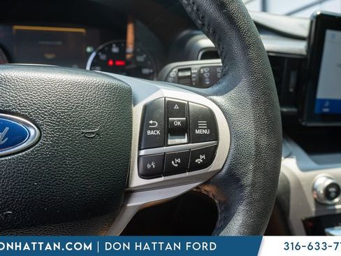 Used 2023 Ford Explorer XLT w/ Equipment Group 202A AWD/4WD image 13