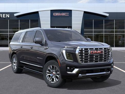 New 2025 GMC Yukon XL Denali w/ Sun & Power Step Package image 7