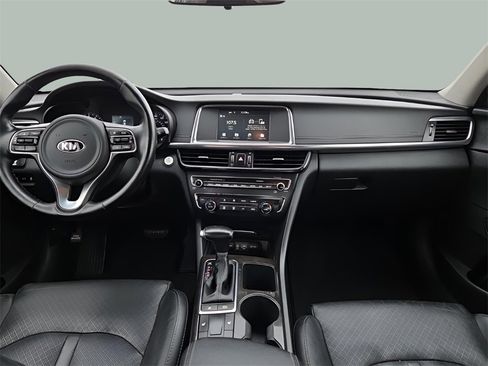 Used 2017 Kia Optima EX image 13
