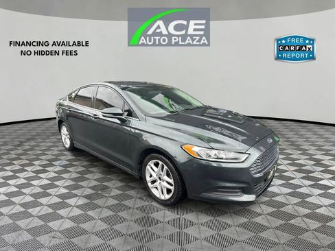 Used 2013 Ford Fusion Titanium image 1