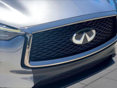 Used 2021 INFINITI QX50 Luxe w/ Appearance Package FWD image 30