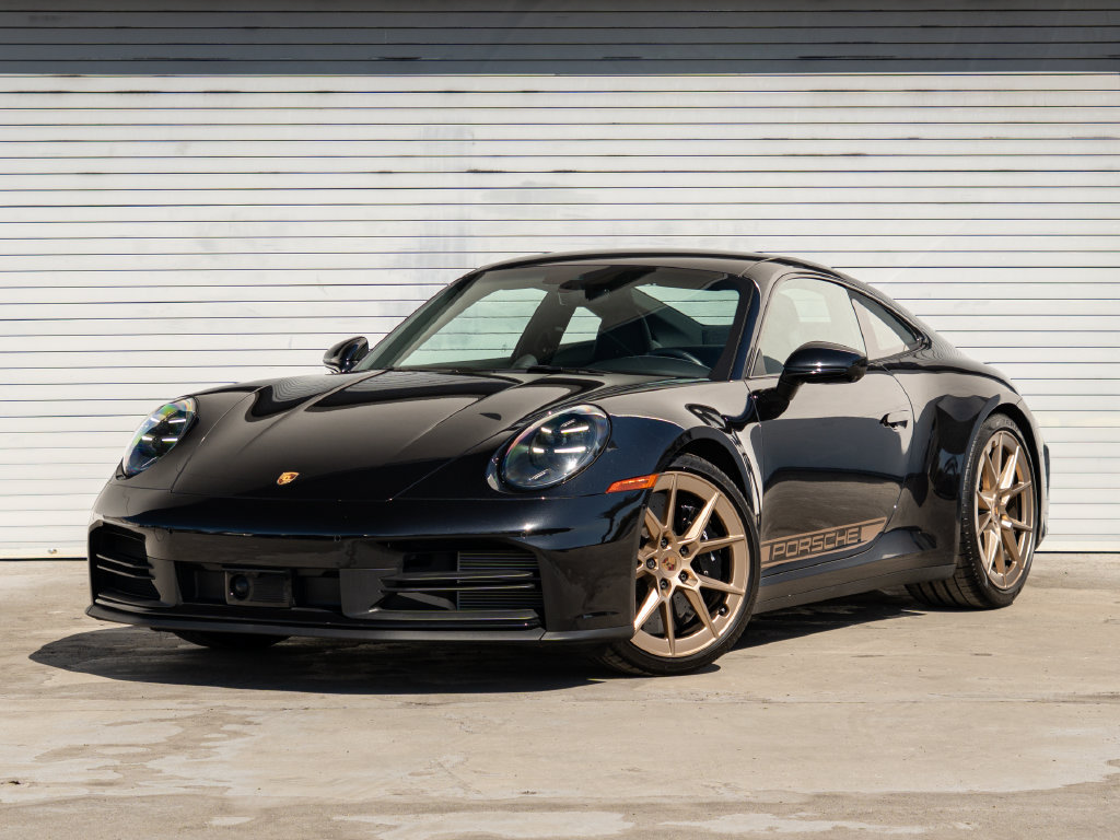 Certified 2025 Porsche 911 Carrera S RWD image 1