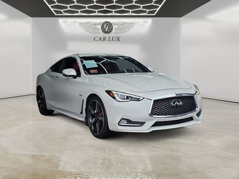 Used 2018 INFINITI Q60 Red Sport 400 w/ Pro Active Package image 7