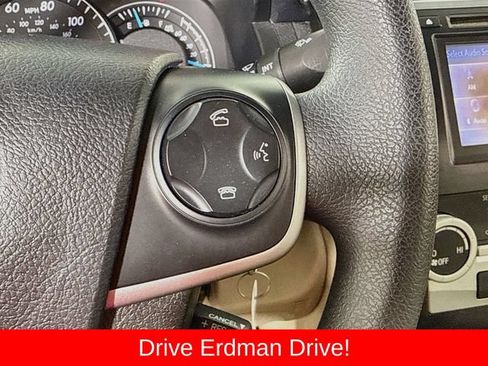 Used 2014 Toyota Camry LE FWD image 14