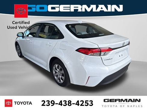 Used 2025 Toyota Corolla LE image 4