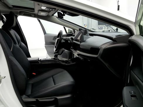Used 2023 Toyota Prius Limited w/ Limited Premium Package AWD/4WD image 17