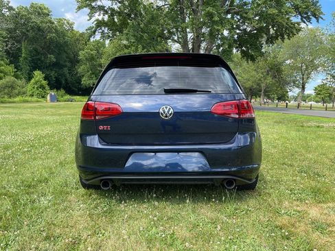 Used 2016 Volkswagen GTI SE FWD image 22