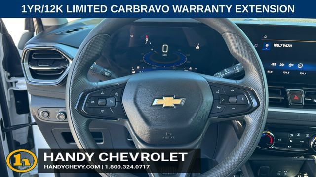 Used 2025 Chevrolet TrailBlazer LT AWD/4WD image 21