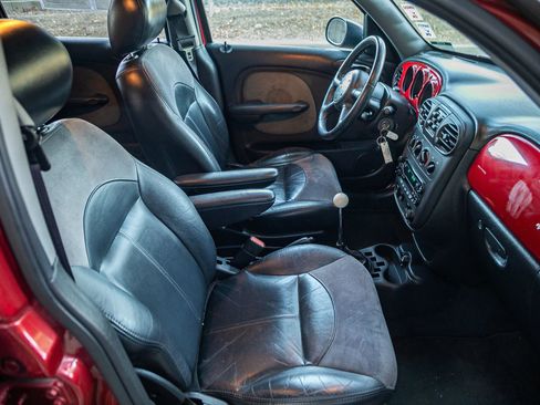 Used 2003 Chrysler PT Cruiser Limited image 25