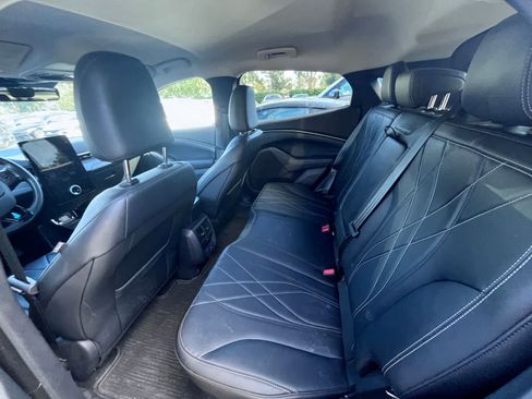 Used 2024 Ford Mustang Mach-E Select image 5