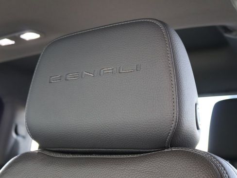 Used 2020 GMC Sierra 1500 Denali AWD/4WD image 24